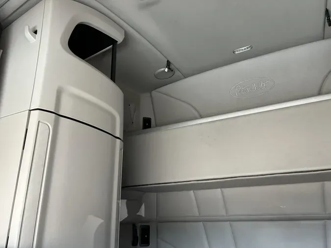2021 Peterbilt 579