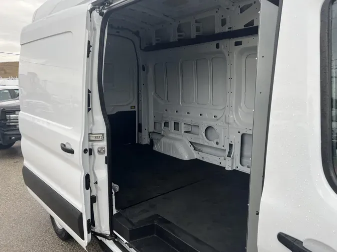 2021 Ford Transit-250