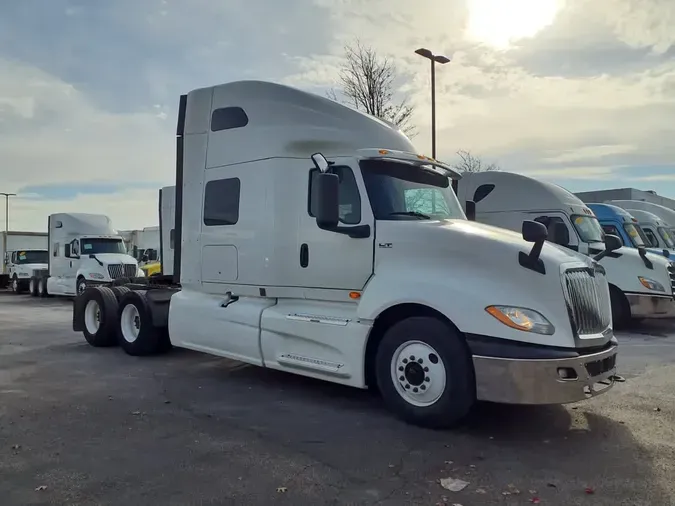 2020 NAVISTAR INTERNATIONAL LT625 SLPR CABd7076a3373b106621d5525fa540d12a6