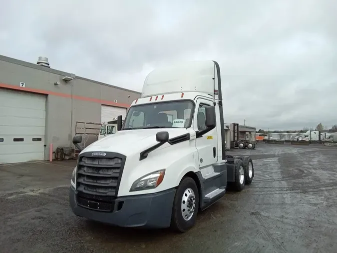 2019 Freightliner Cascadia 126d70bb6c5ccfb094e6c791327c430117e