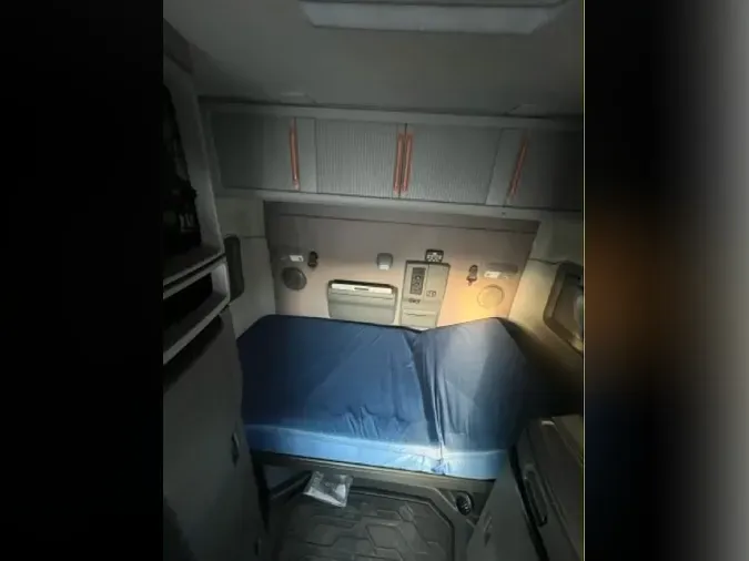 2019 VOLVO VNL64T740d710bb9c611c15decb9ac31006e4106a