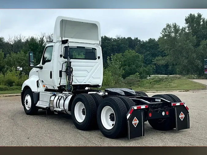 2019 INT LT625 6x4