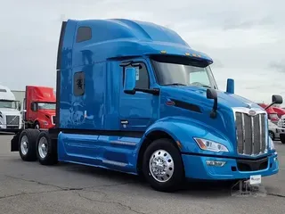 2022 PETERBILT 579