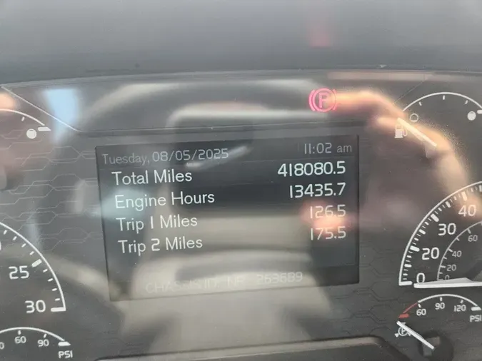 2020 VOLVO VNL64T760