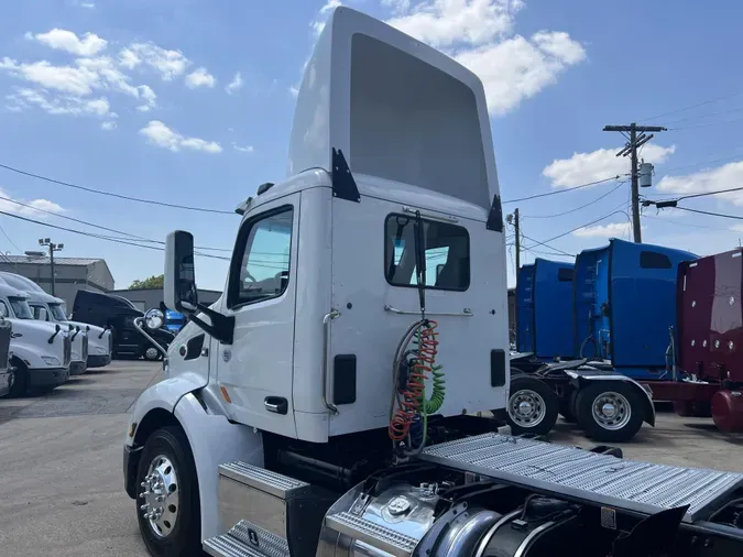 2019 Peterbilt 579