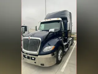 2022 International LT625