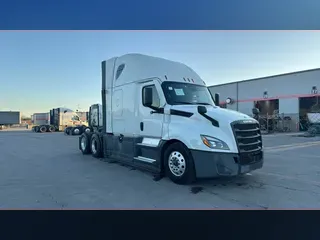 2022 Freightliner Cascadia 126