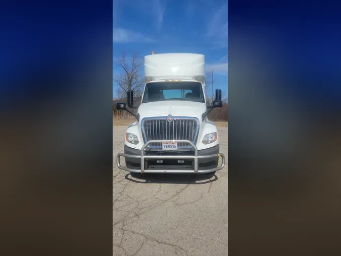 2021 International LT625