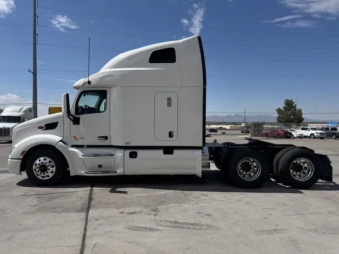 2022 Peterbilt 579