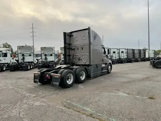 2021 Freightliner Cascadia