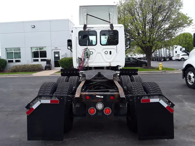 2018 FREIGHTLINER/MERCEDES CASCADIA 125