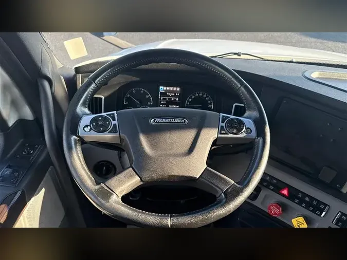 2020 FREIGHTLINER CA126