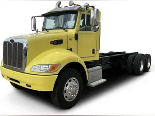 2020 Peterbilt 348