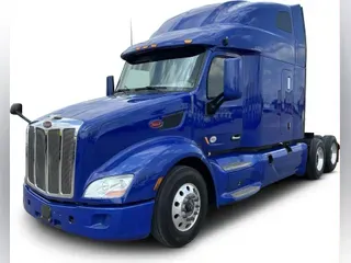 2022 Peterbilt 579