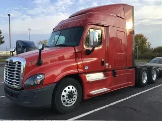 2018 FREIGHTLINER CASCADIA EVOLUTION