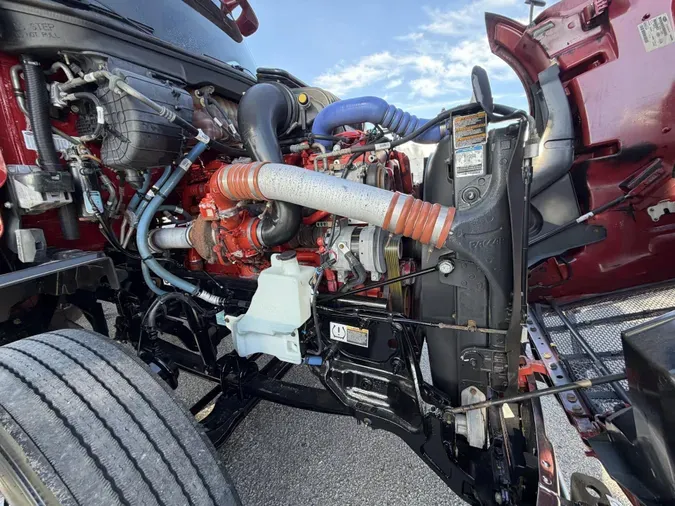 2023 Peterbilt 579