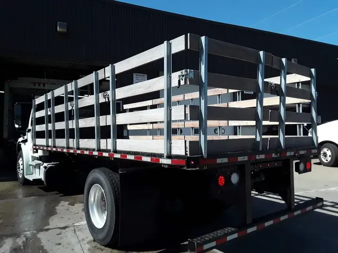 2019 FREIGHTLINER M2 106