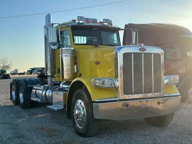 2009 PETERBILT 388