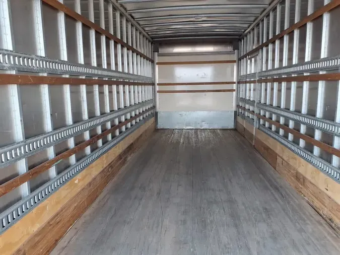 2020 FREIGHTLINER M2 106