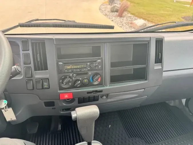 2018 Isuzu NPR-HD