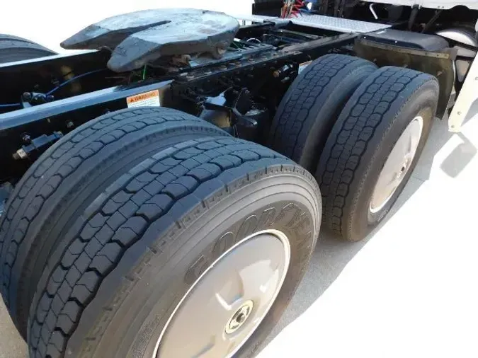2020 Freightliner New Cascadia 126