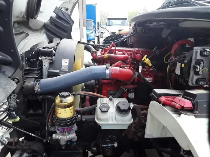 2020 FREIGHTLINER/MERCEDES M2 106