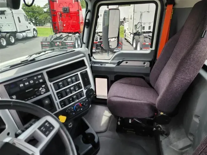 2021 MACK AN64Td73949c6b2544a5d4437592704c2dd8a