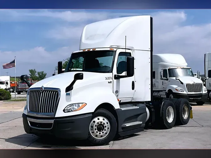 2021 INT LT625 6x4d74887ff95f6b3a3f7b6af390df0b7f8