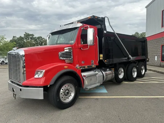 2019 Freightliner 122SDd74b478595f86c9de7d5724fbbe9e7dd