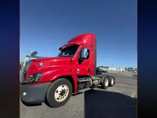 2019 FREIGHTLINER CASCADIA 125