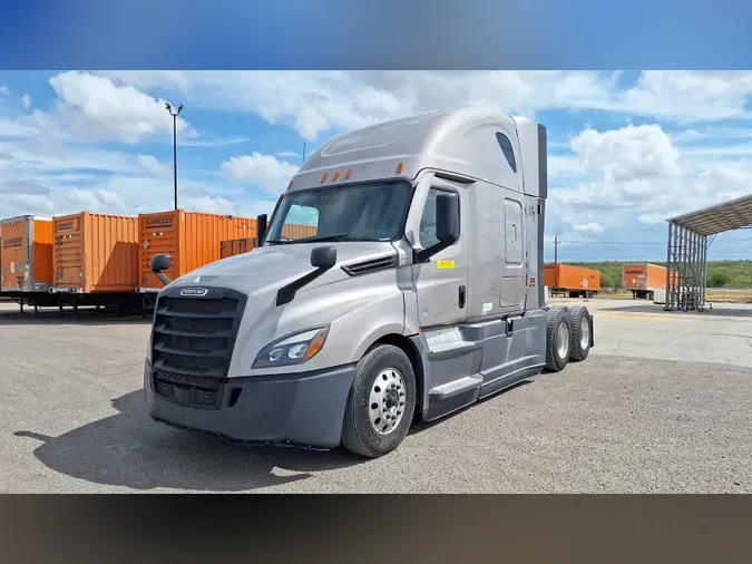 2023 Freightliner Cascadia 126
