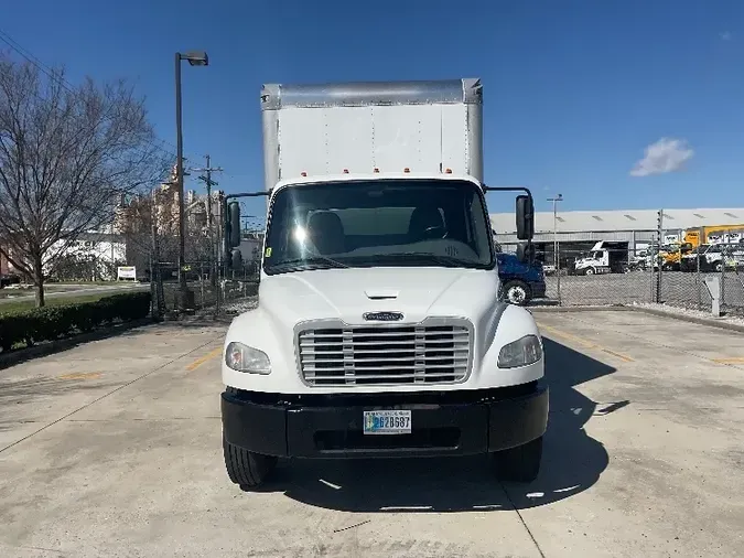 2018 Freightliner M2