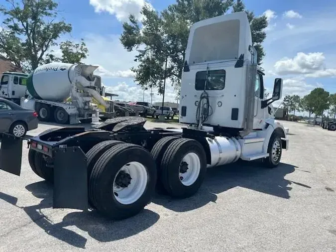 2020 Peterbilt 567