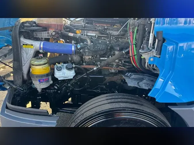 2022 FREIGHTLINER CA126