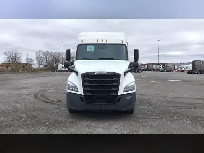 2022 Freightliner Cascadia 126d75ba3deab851665859898d41d7afab3