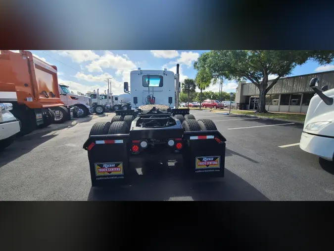 2022 Peterbilt 567d75ddcb99964dc7b24e148ed05043de5