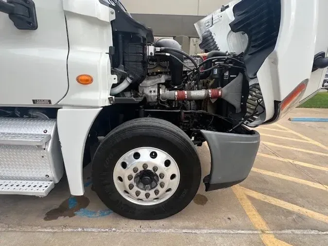 2013 Freightliner Cascadia