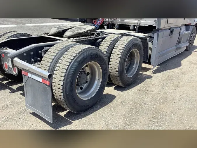 2021 Freightliner Cascadia