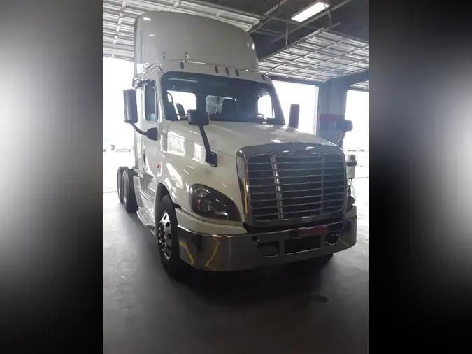 2017 FREIGHTLINER/MERCEDES CASCADIA 125d76446b880675961048846aed0d7db2b