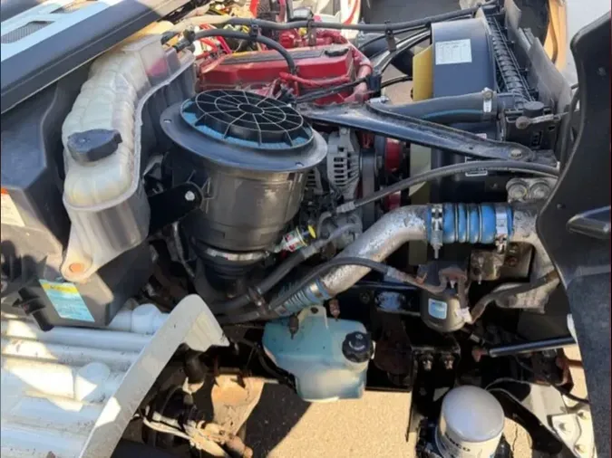 2019 FREIGHTLINER/MERCEDES M2 106