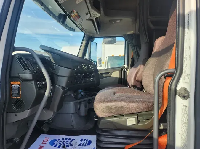 2021 VOLVO VNL64T740d76c39f2c2d25269578e305a48e9f9c1