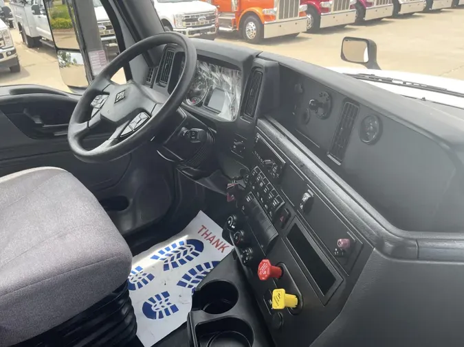 2019 International LT625