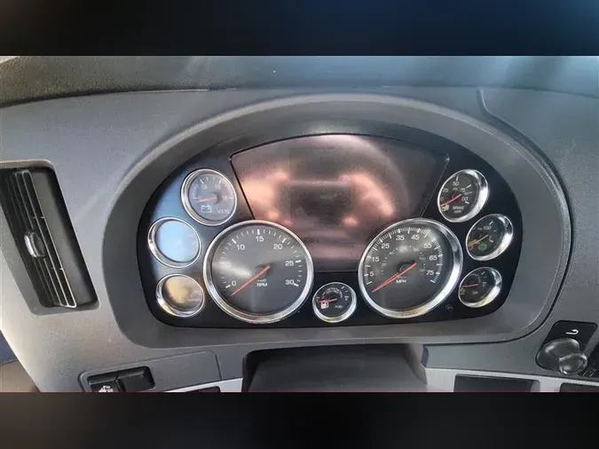 2021 KENWORTH T680