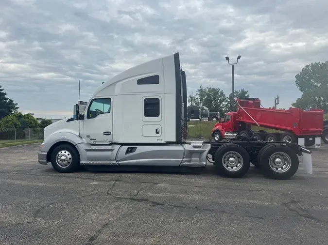 2022 Kenworth T680