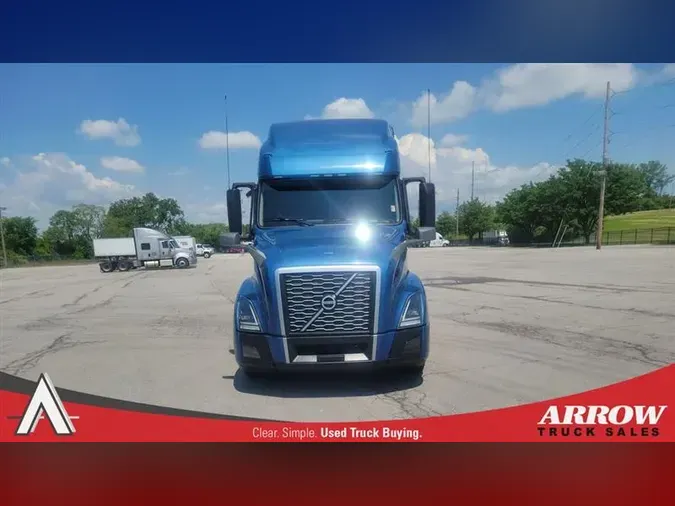 2020 VOLVO VNL760