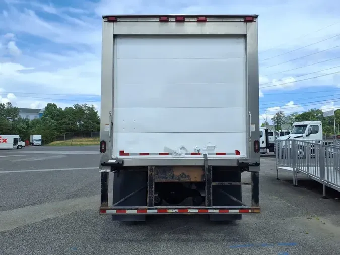 2020 FREIGHTLINER/MERCEDES M2 106