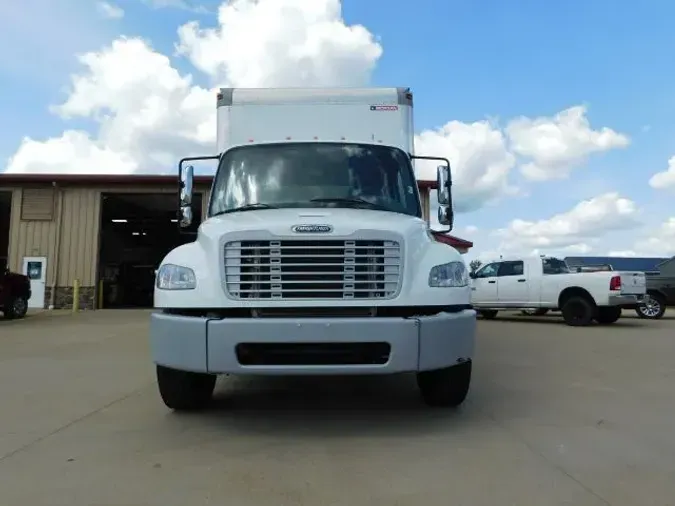 2017 Freightliner M2 106