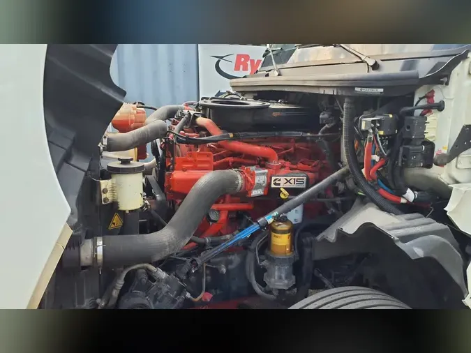 2019 NAVISTAR INTERNATIONAL LT625 SLPR CABd77719c42a12a5cc95871a7715ecc096