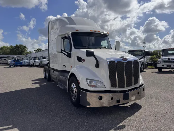2020 Peterbilt 579