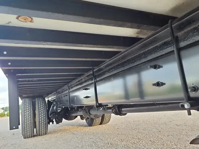 2020 FREIGHTLINER M2 106